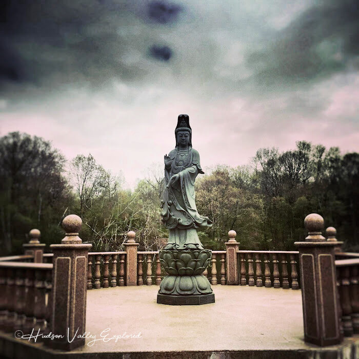 Statue on Lake at Chuang Yen Monastery